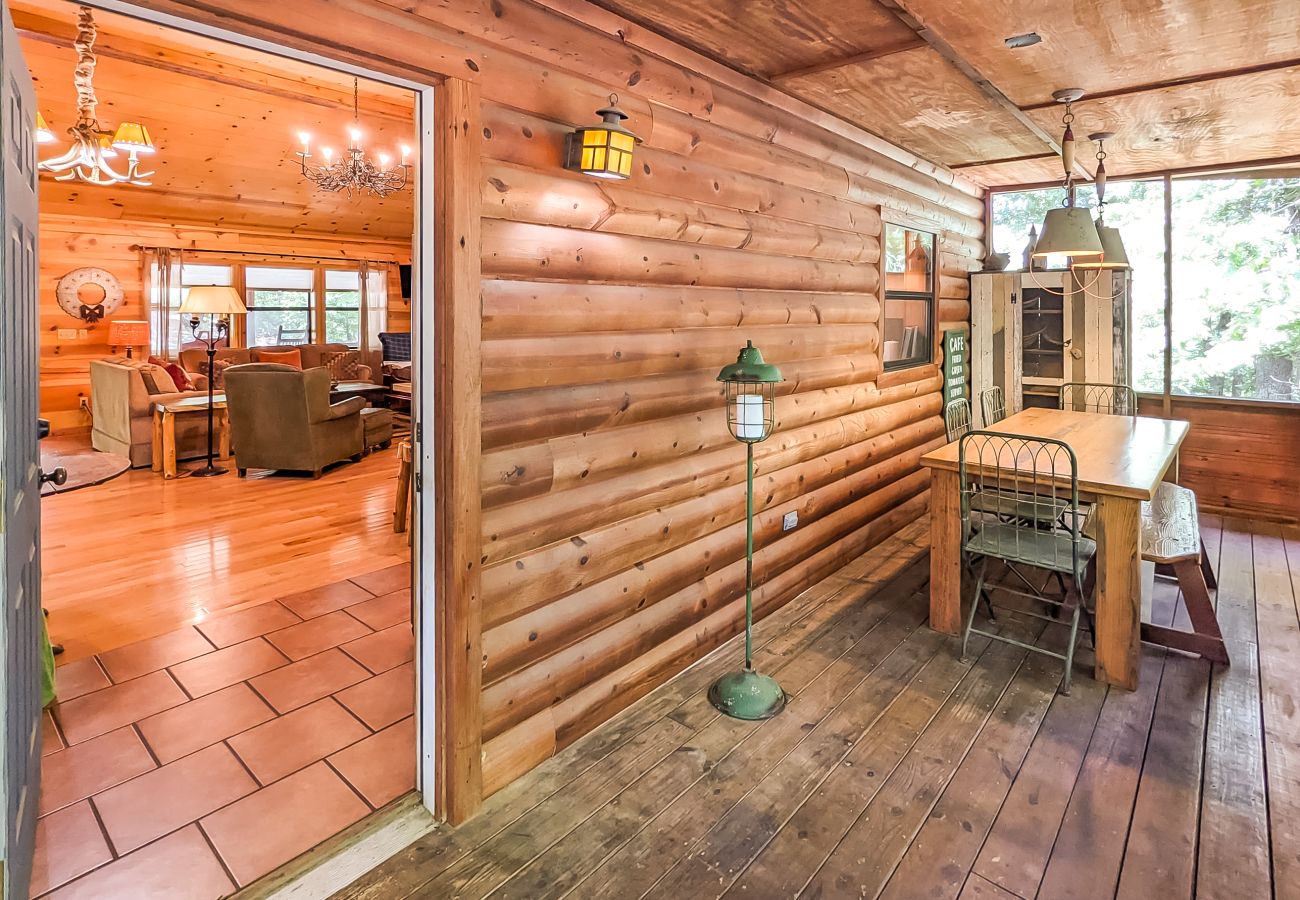 House in Mountain View - Blanchard Cabin in the Woods - fiber internet