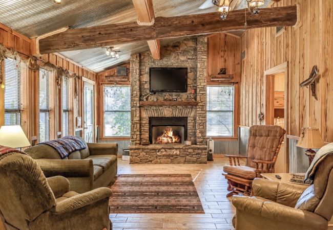 House in Mountain View - Coolwater Comfort ~ on the White River