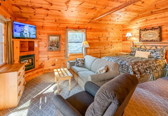 House in Mountain View - #45 Pinewood Wilderness Way