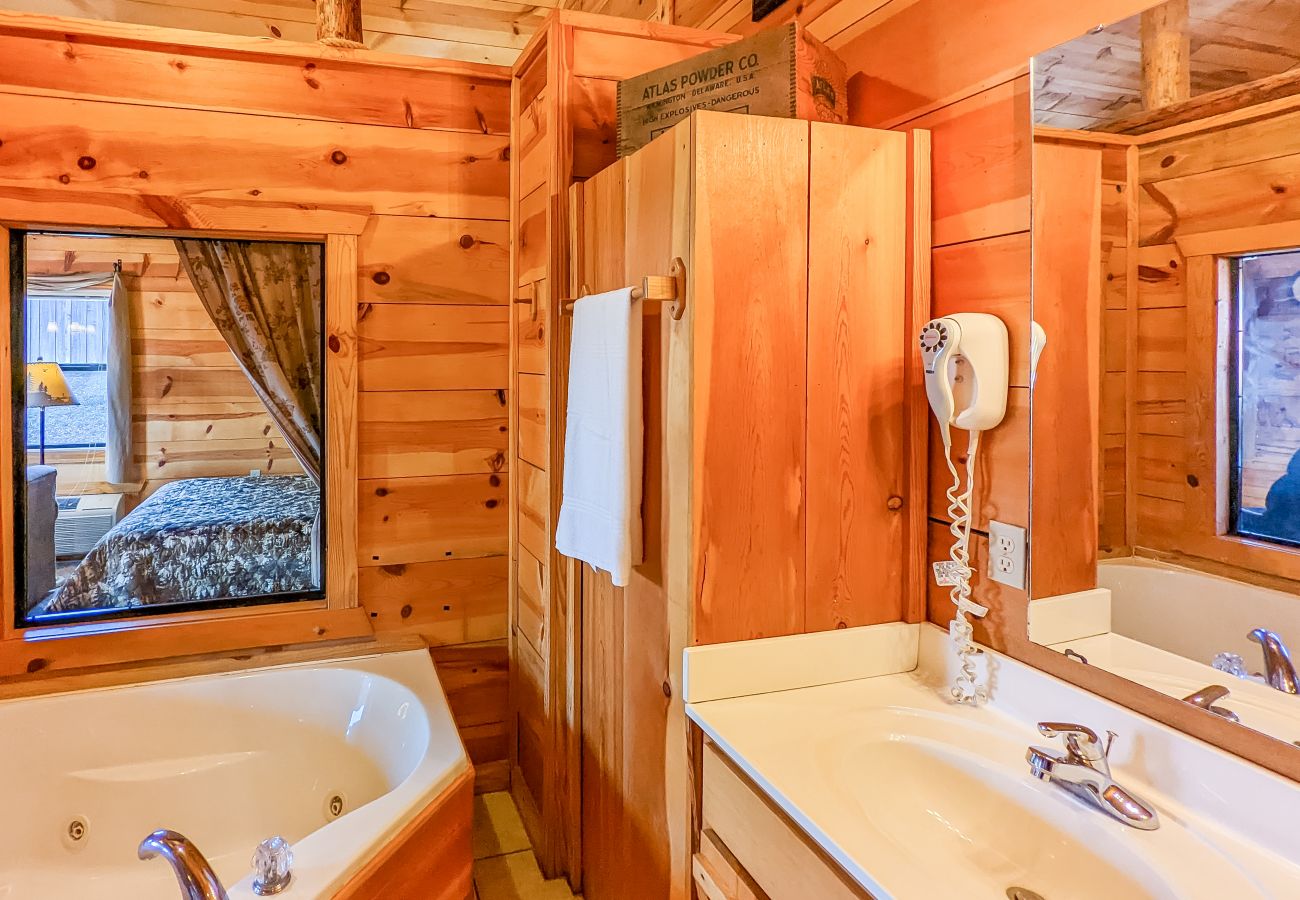 House in Mountain View - #45 Pinewood Wilderness Way