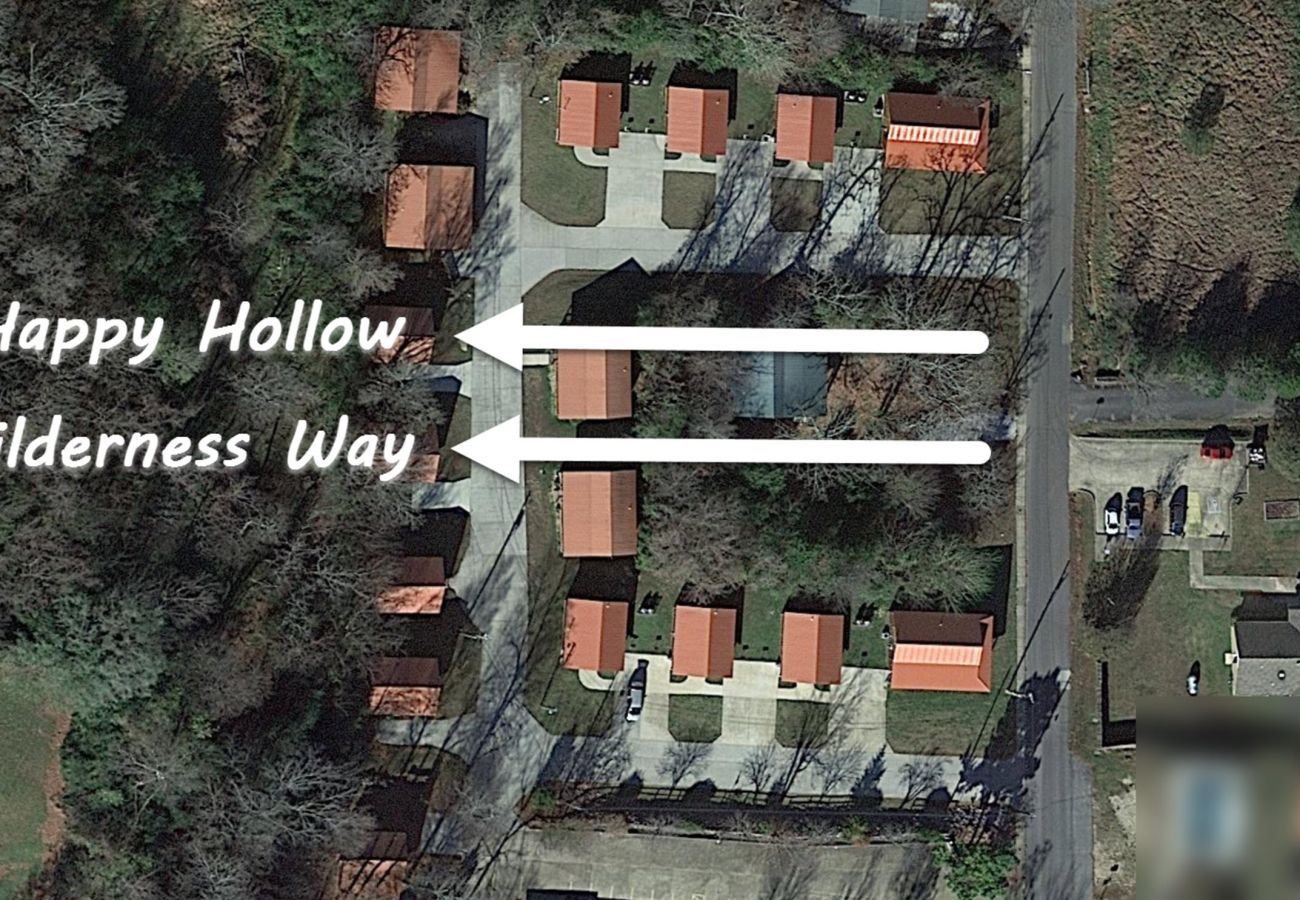 House in Mountain View - #44 Pinewood Cabin ~ next to the square