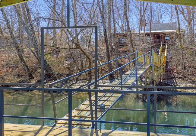 House in Heber Springs - Little Dunham River Cabin ~ on the Little Red