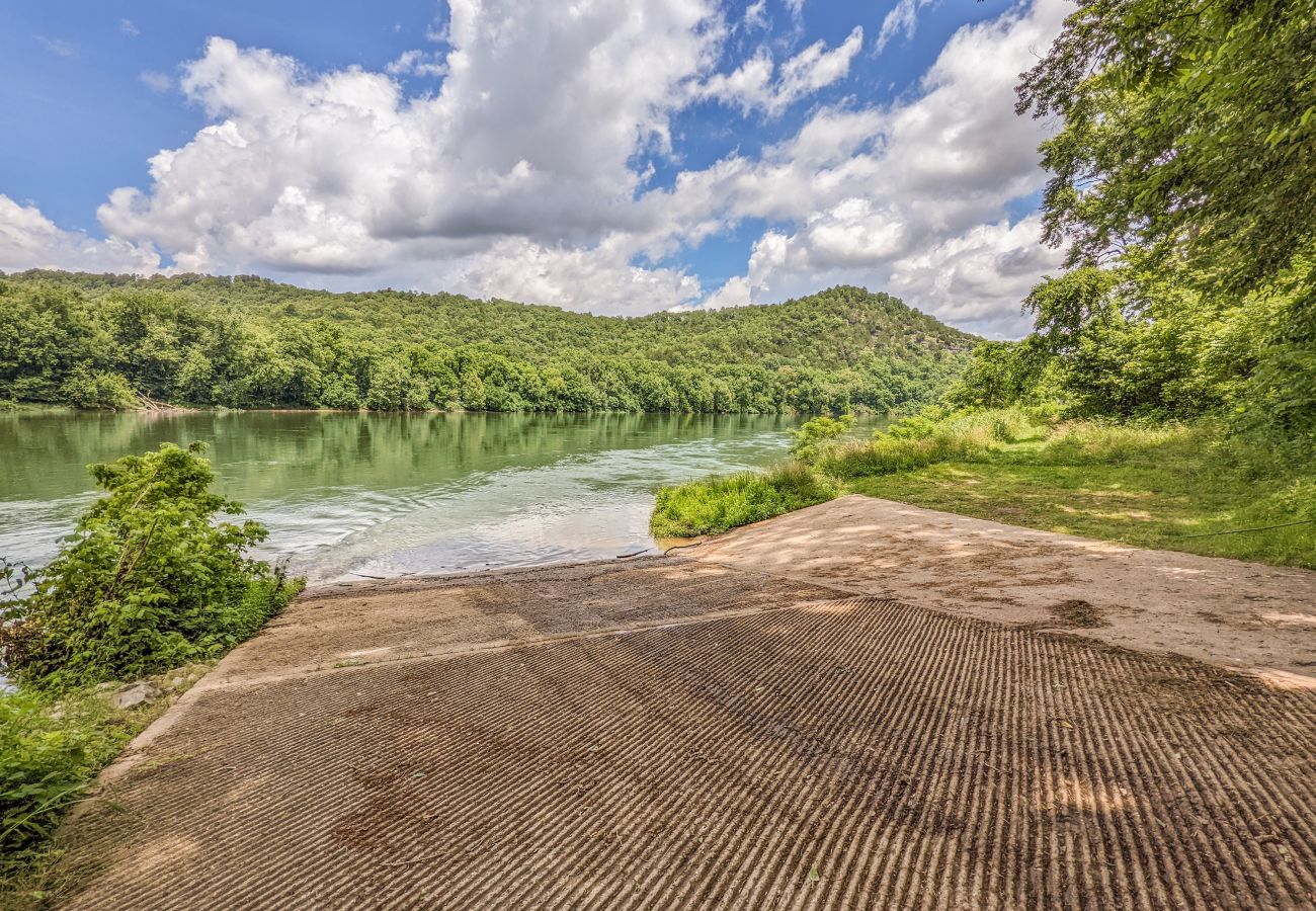 House in Mountain View - Round Bottom View ~ near public access