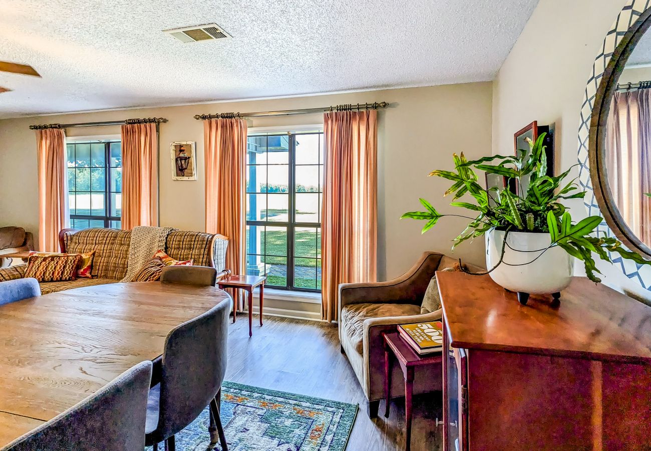 House in Pangburn - RiverRest  - on Little Red 