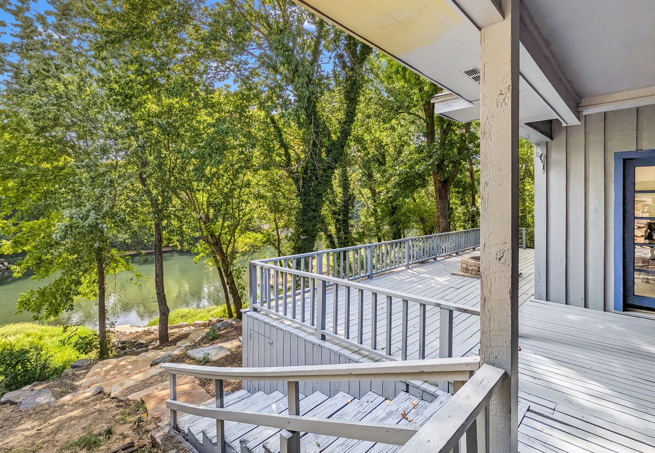 House in Pangburn - RiverRest  - on Little Red 