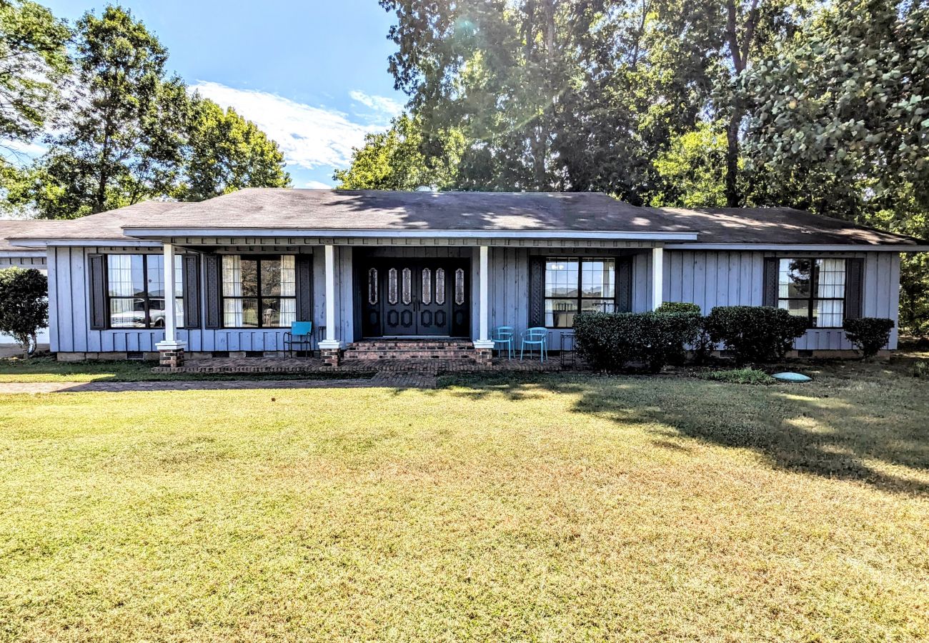 House in Pangburn - RiverRest  - on Little Red 