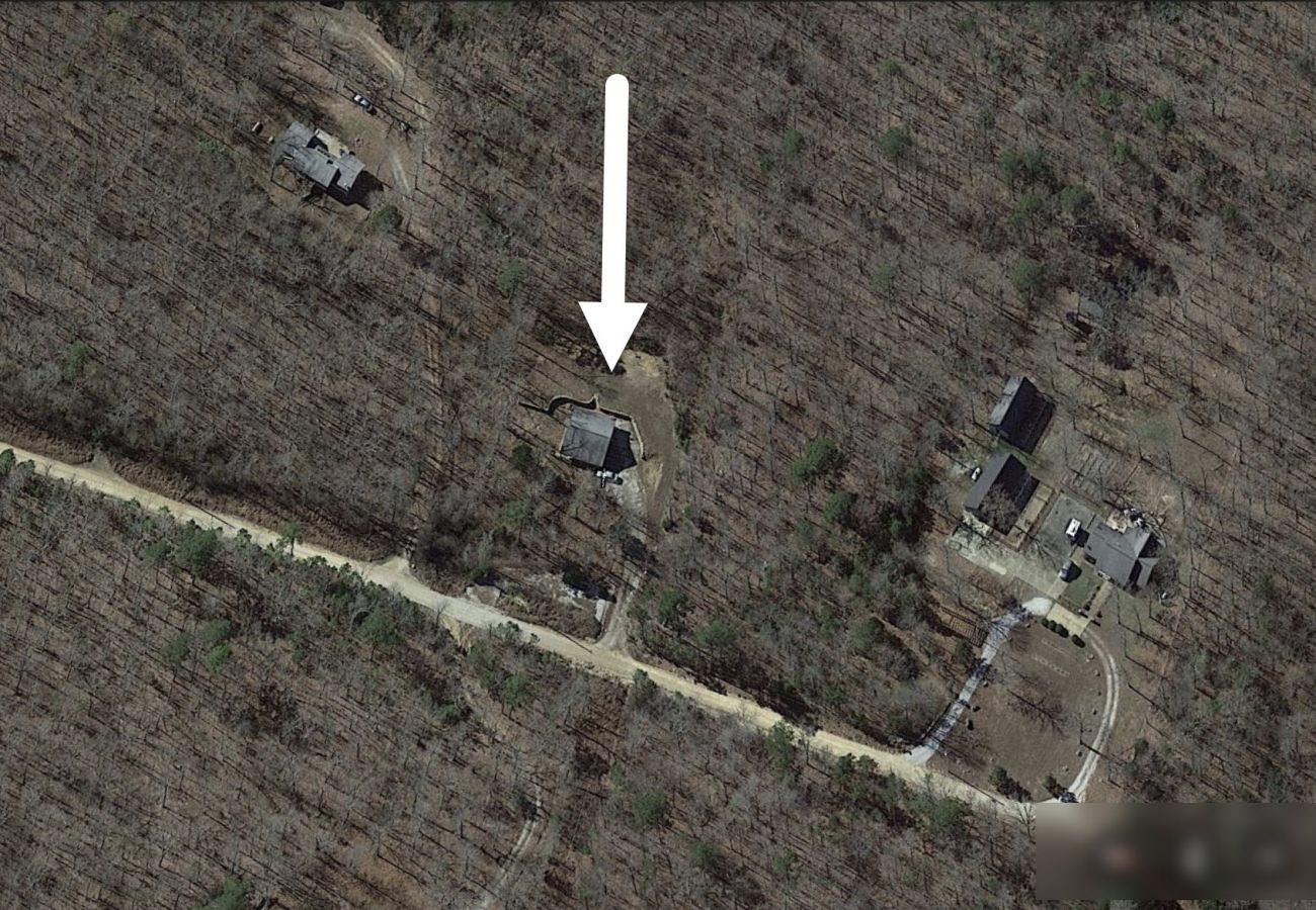 Cabin in Mountain View - Stone Cottage - with OPTIONAL Hot Tub