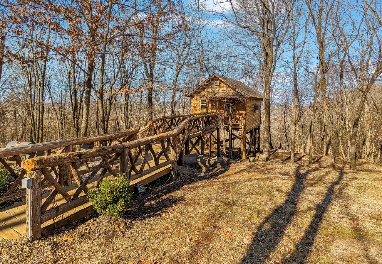 Cabin in Mountain View - Treehouse Thyme - total privacy in woods