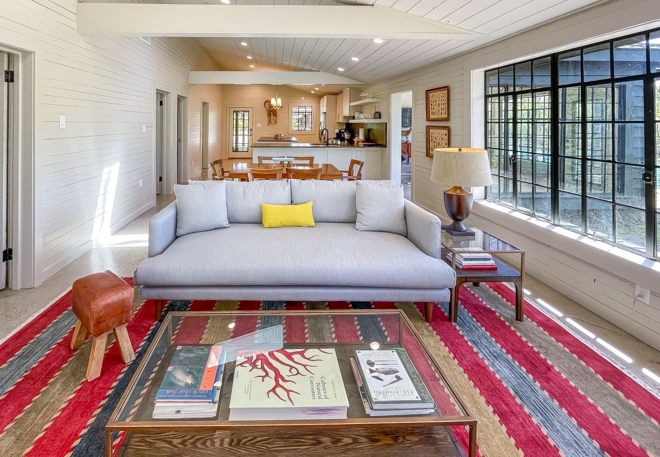 Cabin in Heber Springs - Camp Chinkapin ~ total privacy w/ dock