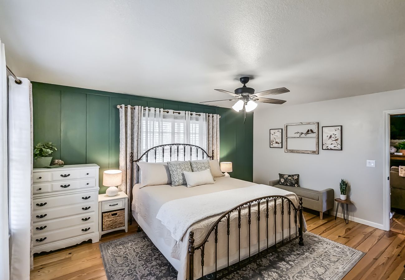 House in Mountain View - Mountainside Nest ~ with amazing views