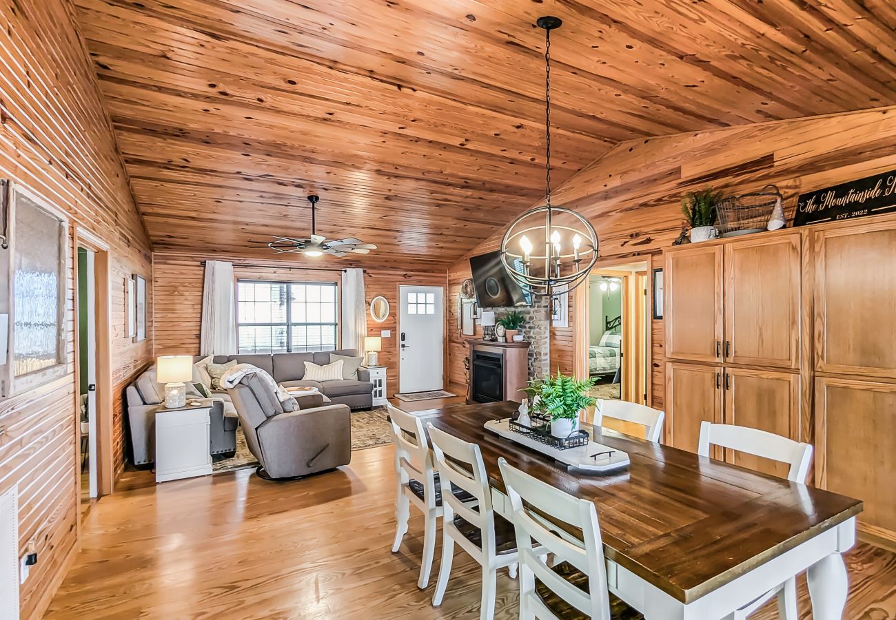 House in Mountain View - Mountainside Nest ~ with amazing views