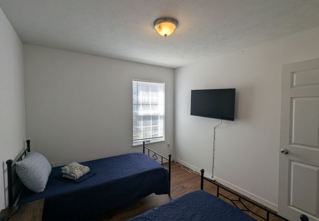 House in Mountain View - Sugar Hill Home ~ simple & quiet 3BR near Mtn View