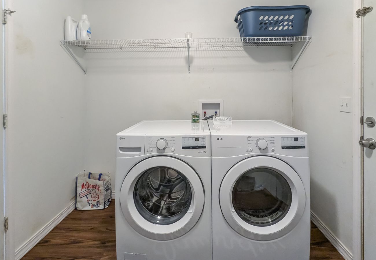 House in Mountain View - Sugar Hill Home ~ simple & quiet 3BR near town